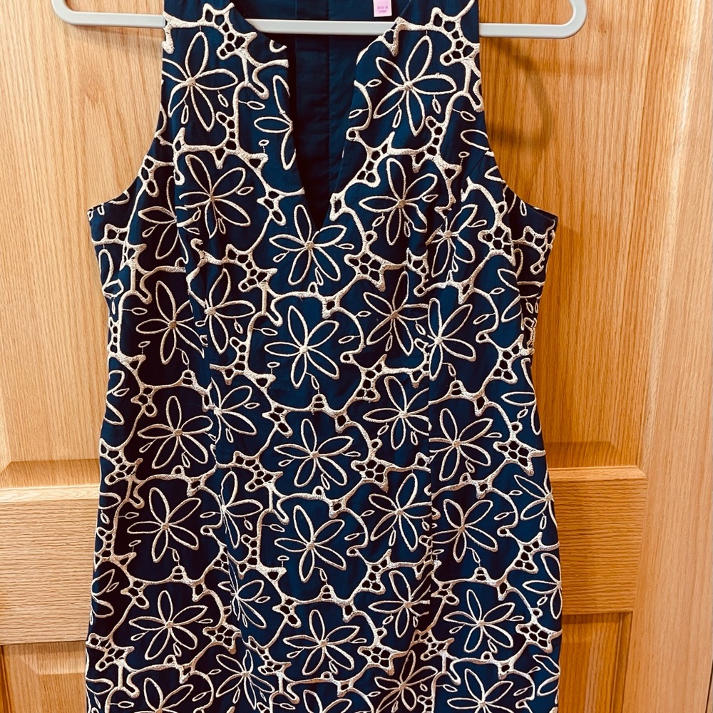 Lilly Pulitzer Stunner!